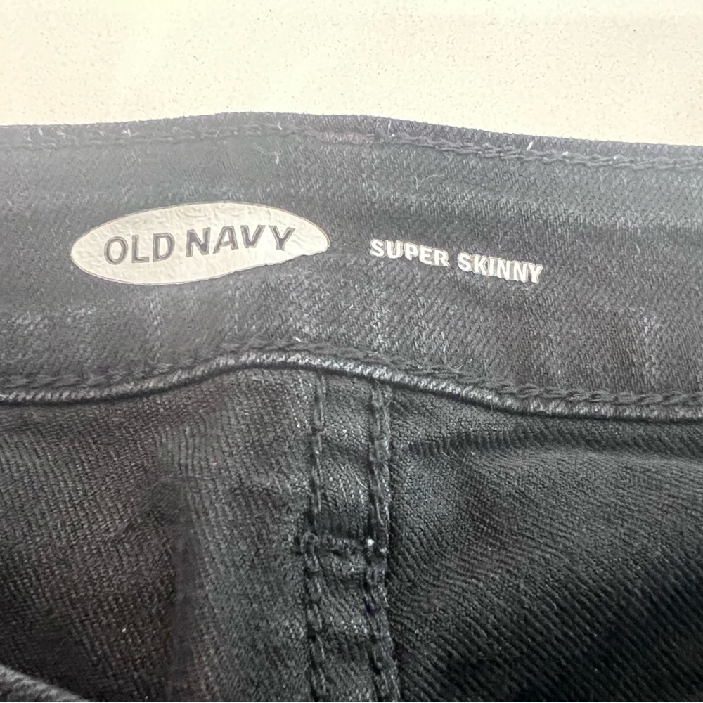 Old Navy Black Super Skinny Jeans